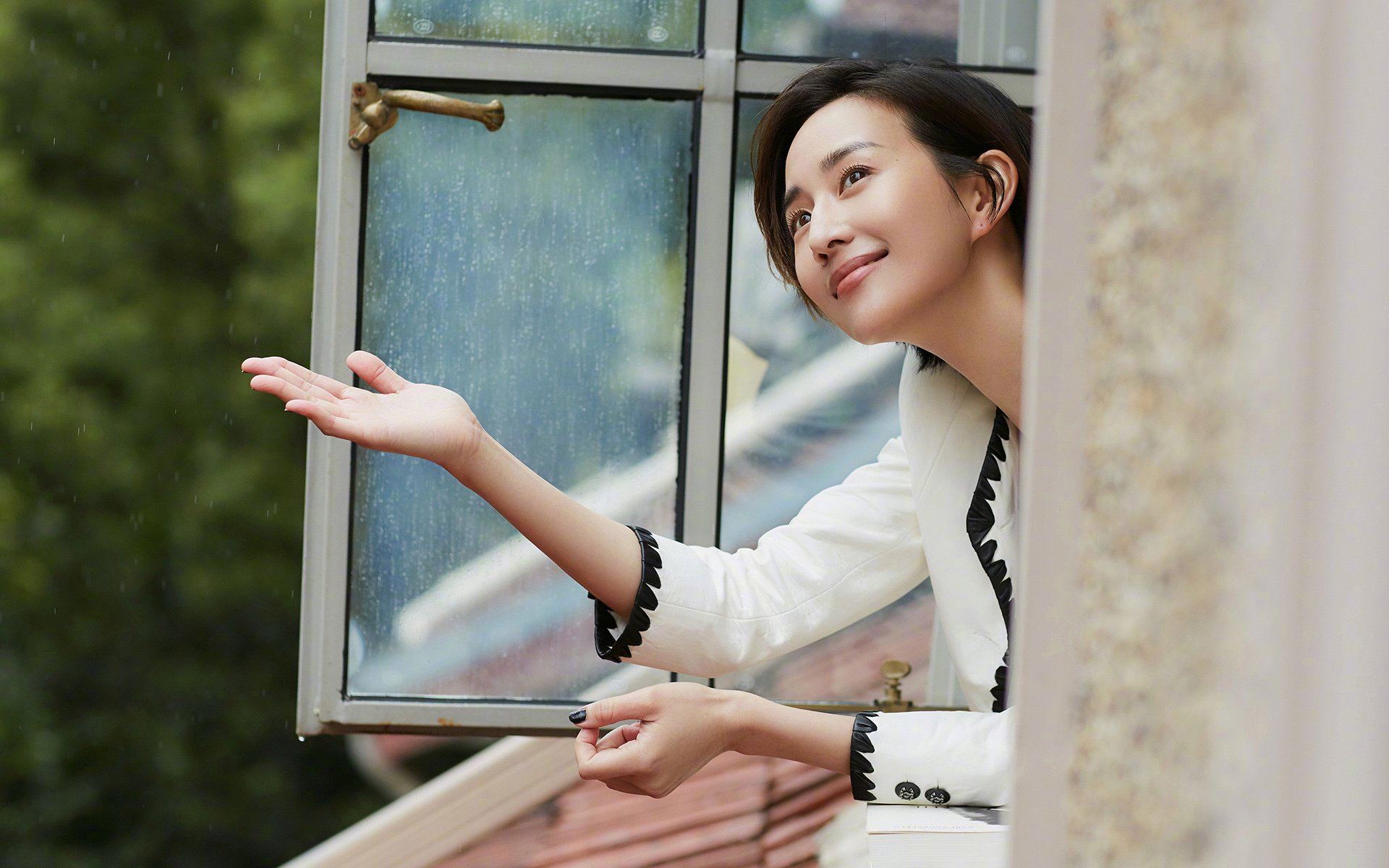 德甲比赛中高强度跑动与体能消耗的监测分析，德甲最高时速