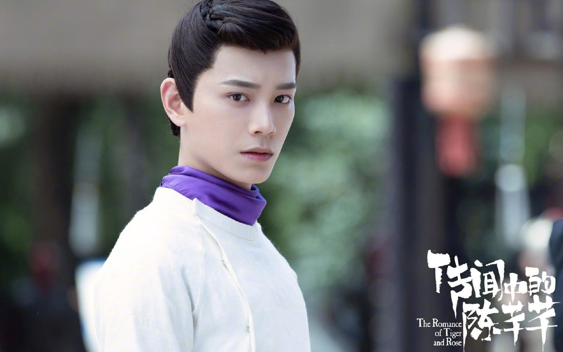 爱游戏娱乐-詹姆斯表扬队友团队合作愈发默契，詹姆斯与队友的各种出场动作