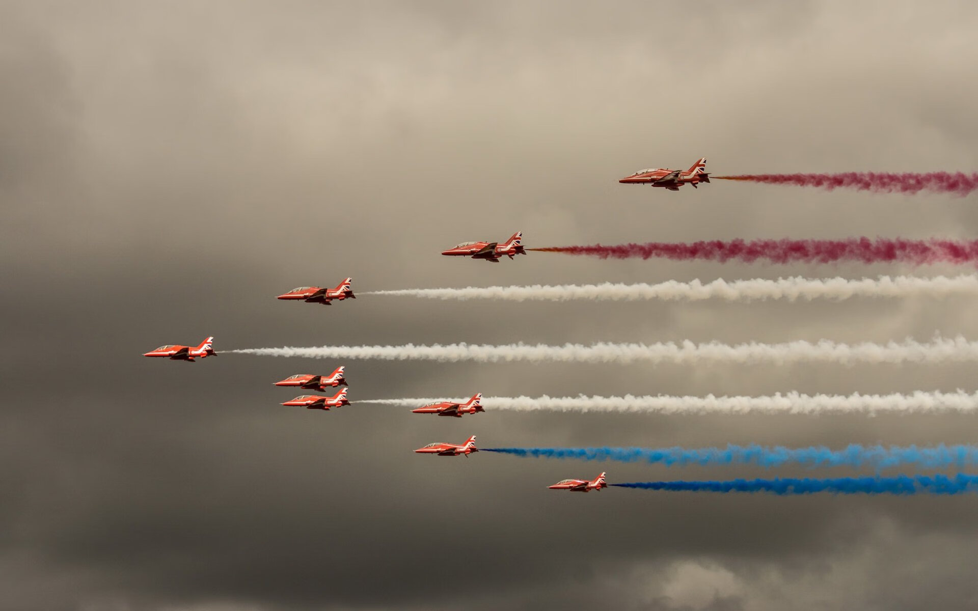 转身动作流畅，成绩持续提升，转身的动作关键是什么带动躯干